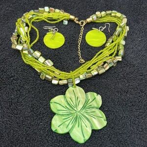 Green shell flower necklace, earrings